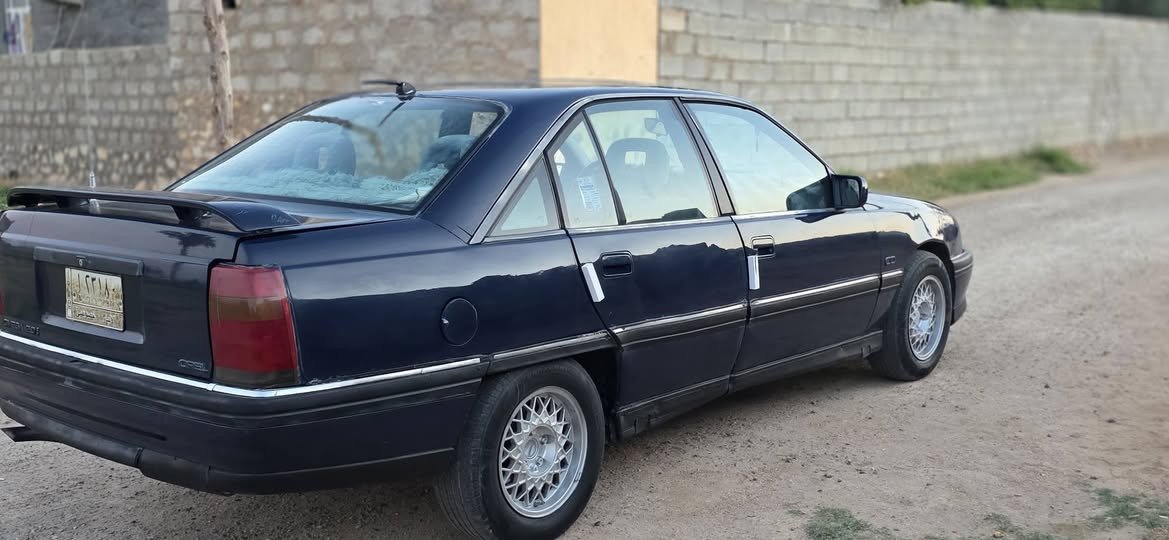 يالله اوبل #اوميكا للبيع موديل 1992 محرك 20 بلادي صبغ عام جماليه فقط بدون ضربه سياره مال جناي متعوب عليها #السعر32 مجال بصيط تراي كلش جديد #كهربائيات شغاله مسجل شغال تخم تاير جديد سياره جاهزه من كلشي مكاني رمادي #للاستفسار ***********
