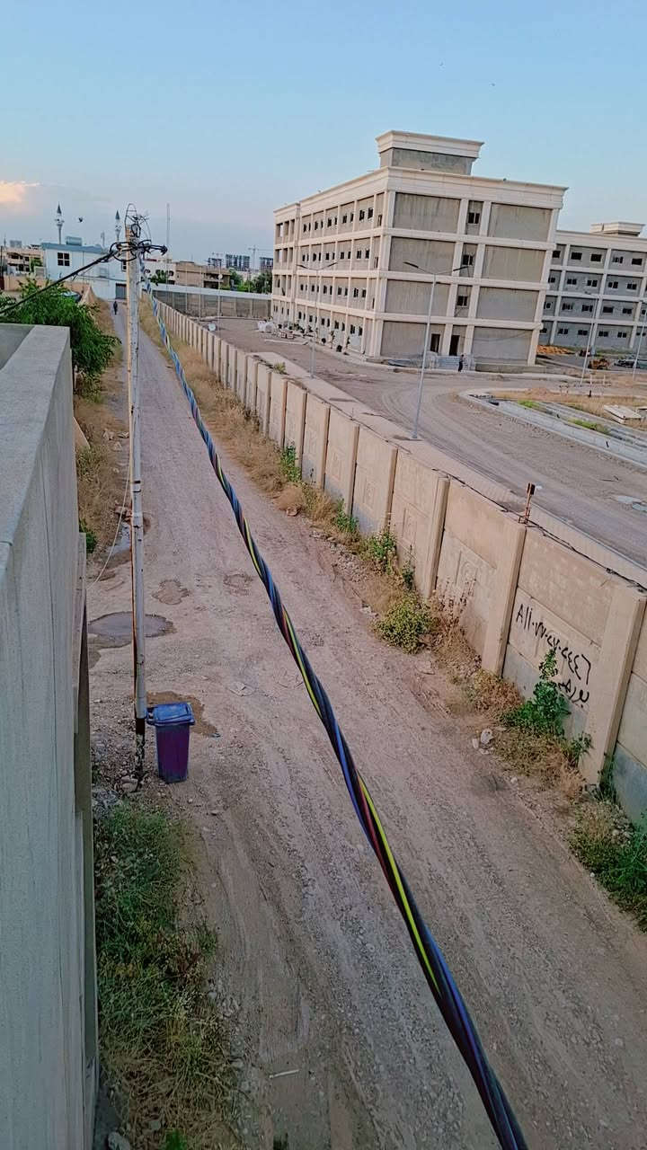 للبيع بيت زراعي  مساحه ٢٤٠ متر الموقع خلف المستشفى التركي وخلف دائرة الاتصالات بالقرب من المعهد التقني ***********
