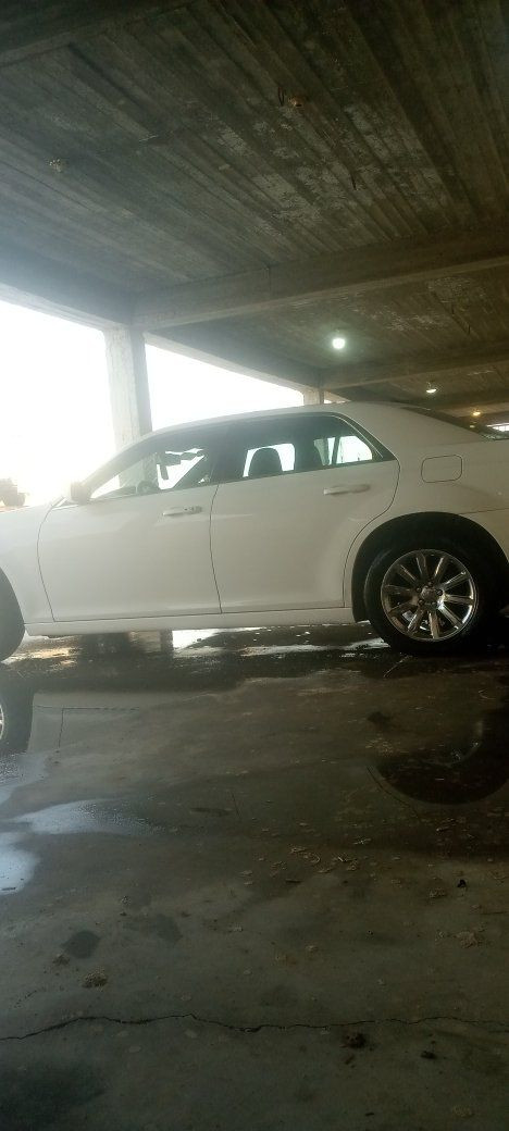 سلام وعليكم اوباما الموديل 14سياره كفاله ماشيه 170ميل جاهزه سنويه سنه 2030بسمي فتحه تشغيل عن بعد كشنات جلد كهربائيه عداد 260 كشافات جوك بلادي تقسيم برغي واحد فقط بل جاملغ مكان ميسان رقم الهاتف ***********
