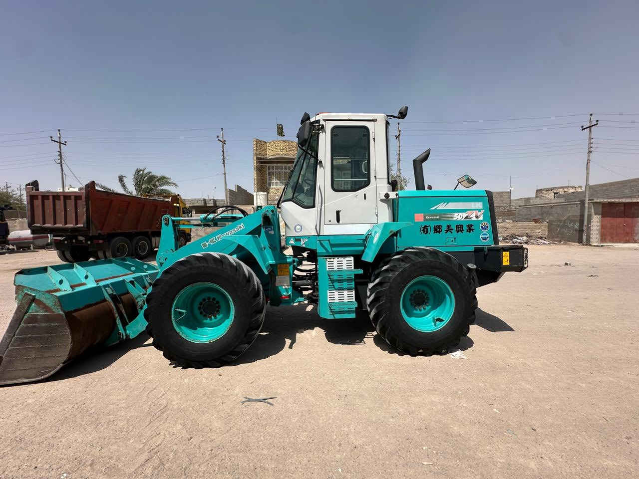 شفل للبيع كاوسكي حجم 50رقم  بصره بسمي موديل 2013مكفول من كلشي رجاً بس الشراي يخابرني ***********
***********
