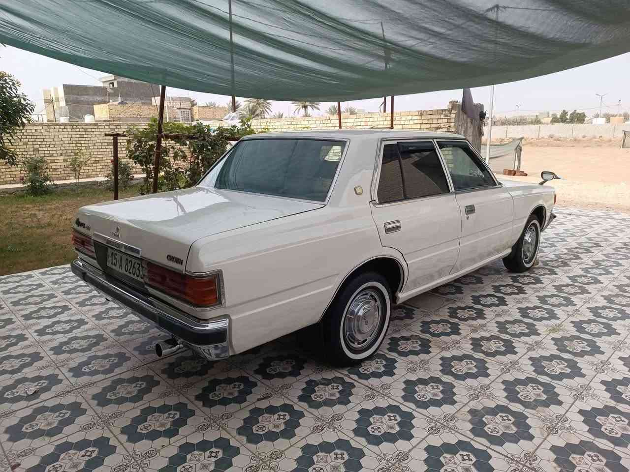 السلام عليكم 

تويوتا كراون موديل 1980 رقم انكليزي مشروع وطني تحويل ثاني يوم سنويه لغاية 2030 

كير اوتوماتيك محرك 6 سلندر مكفولات حاويه 

تخم تاير جديد حداديه جديده دواخل ابلاديه كهربائيات كله شغاله سياره جاهزه و عل ايدي مال جناي 

مكفوله من الضربه و التبديل رش عام جماليه قديم 

عنوان بابل القاسم ع 
 ترهم بيع و مراوس حسب القناعه 

***********
