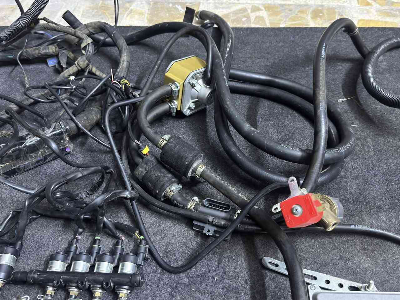 السلام عليكم منظومة ٨ سلندر نوع اتيكر خزان دبدوب ٨٠ لتر جانت على جارجر هيمي مستخدمة شي قليل السعر ٣٠٠


**إذا كنت صاحب هذا الإعلان وتريد حذفه لأي سبب، رجاءا أرسل رسالة إلى الدعم الفني**