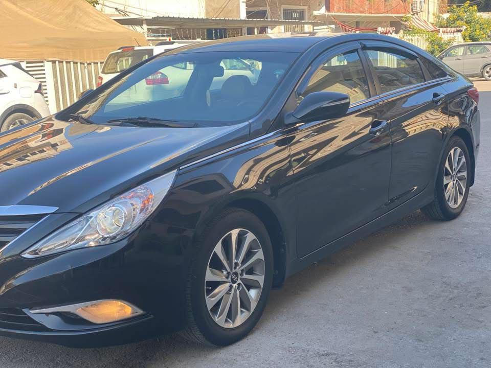 السلام عليكم سوناتا موديل 2014 خليجي بدون صبغ كفاله رقم أربيل مكينه 2400 دوش شفتات تبريد قطعتين كرسي كهرباء حساس خلفي لايت زنون بلادي ماشيه 130 حقيقي السعر 133 بيه مجال بسيط مكان السياره بغداد ‭0788 783 4754‬
