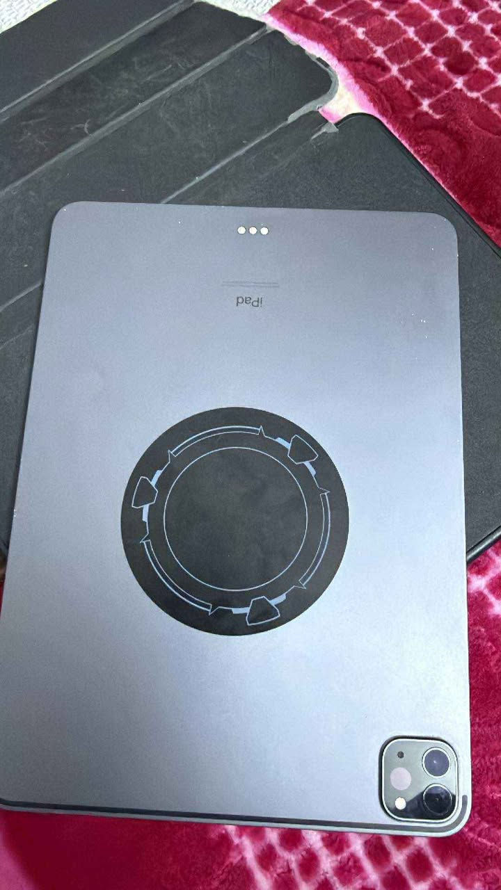 السلام عليكم ايباد 11 برو 2020 ذاكره 128 الايباد نظيف تشغيل لعبه بوبجي 120 فريم وتشغيل لعبه call of duty mobile 120 فريم رقمي *********** موصل, نينوى
