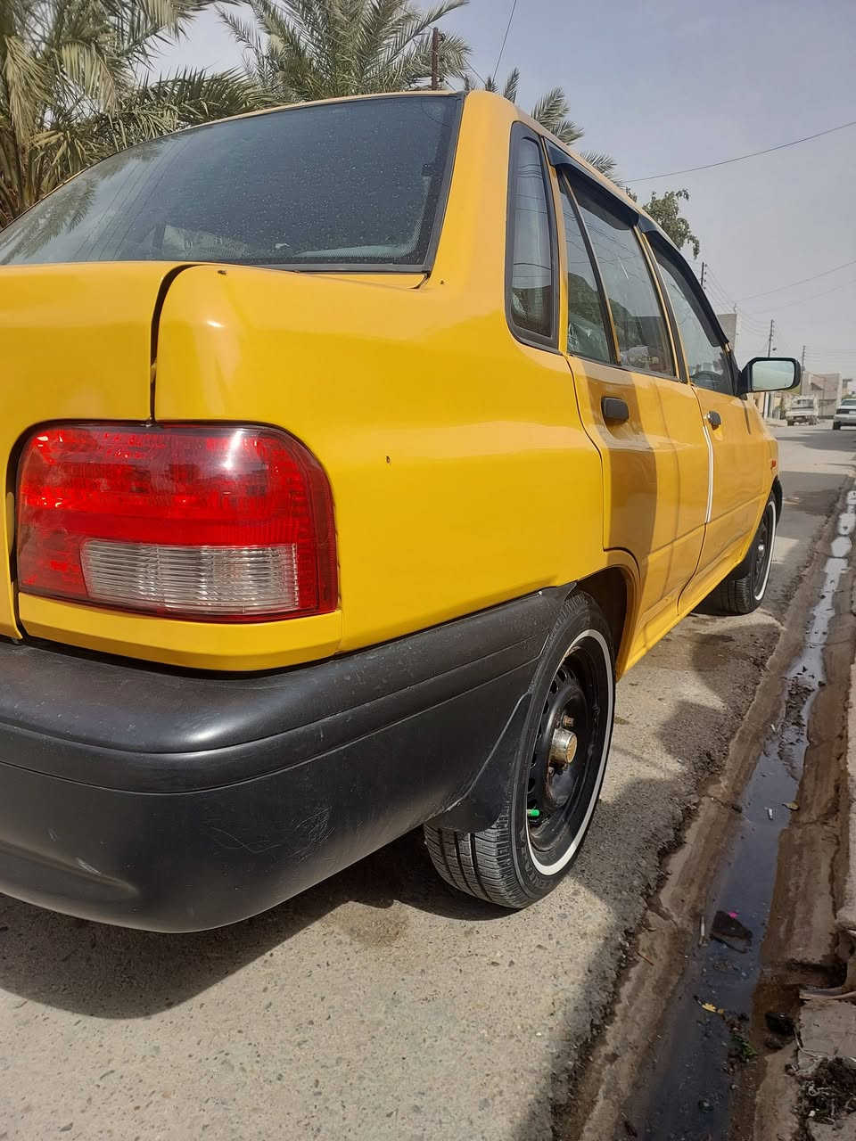 السلام عليكم سايبه 2012 سياره جير مكينه تخم تاير 14 تبريد ويسود رقم الماني بغداد شرط التحويل سياره احلى من الصور سياره جديده مثل ما بالصور واحلى السعر 
***********
