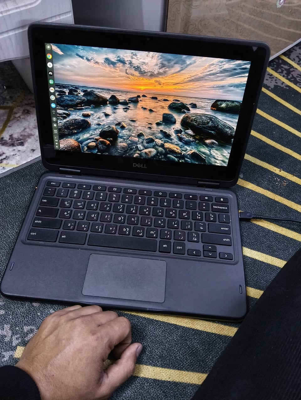 السلام عليكم،،، لابتوب ديل (deel) الباب الثاني نظام أندوريد،،،،
لابتوب قلاب،،، وشاشه لمس وتكدر تستخدم الكيبورد او تريد تستخدم الايباد بس دگلبه ويصير ايباد،،،،، شغال 100% اي خلل مابي ونظيف ووياه الشاحنه الاصليه مالته 

سعره 135 وبي مجال 

للاستفسار متواجد خاص


**إذا كنت صاحب هذا الإعلان وتريد حذفه لأي سبب، رجاءا أرسل رسالة إلى الدعم الفني**