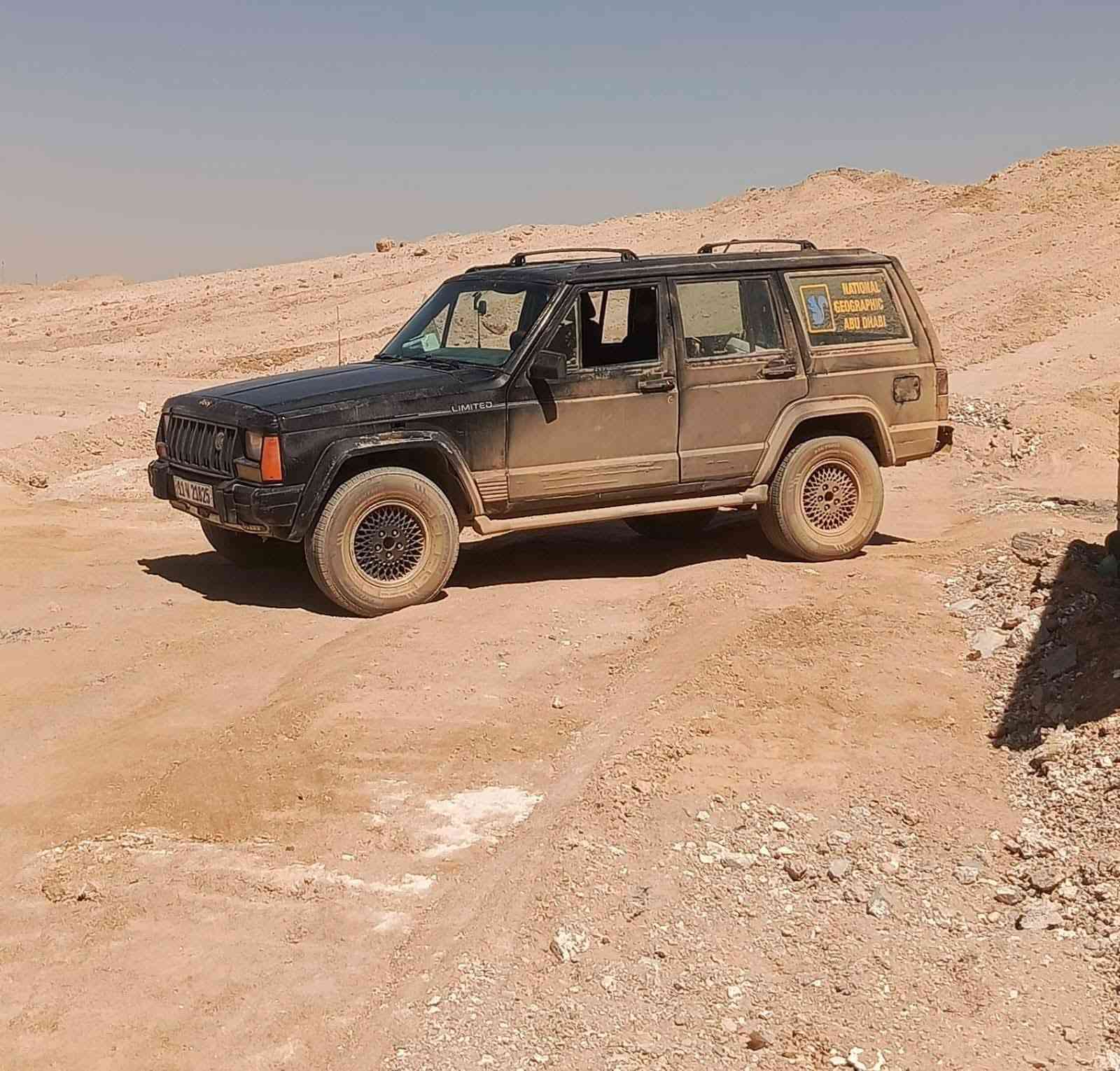 سلام عليكم جيب شخاطه 1992مصفر غرامات هزه جديده سنويه ب اسمي 29مكينه كير وأكسل كفاله مكينه بلادي نوزلات بلكات كله جديد بغداد ***********
