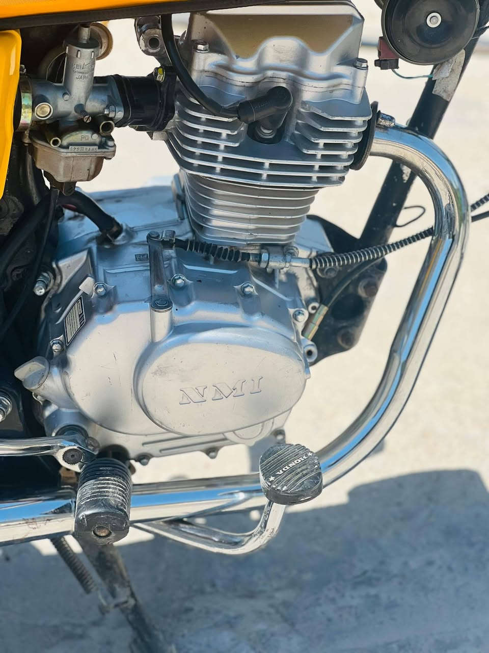 سلام عليكم نامه شلامجه لبيع دراجه مذل بل صوره حلوه وخير من الله ما نقصه برغي وراق2023 سعر 600وبيه مجال ***********
