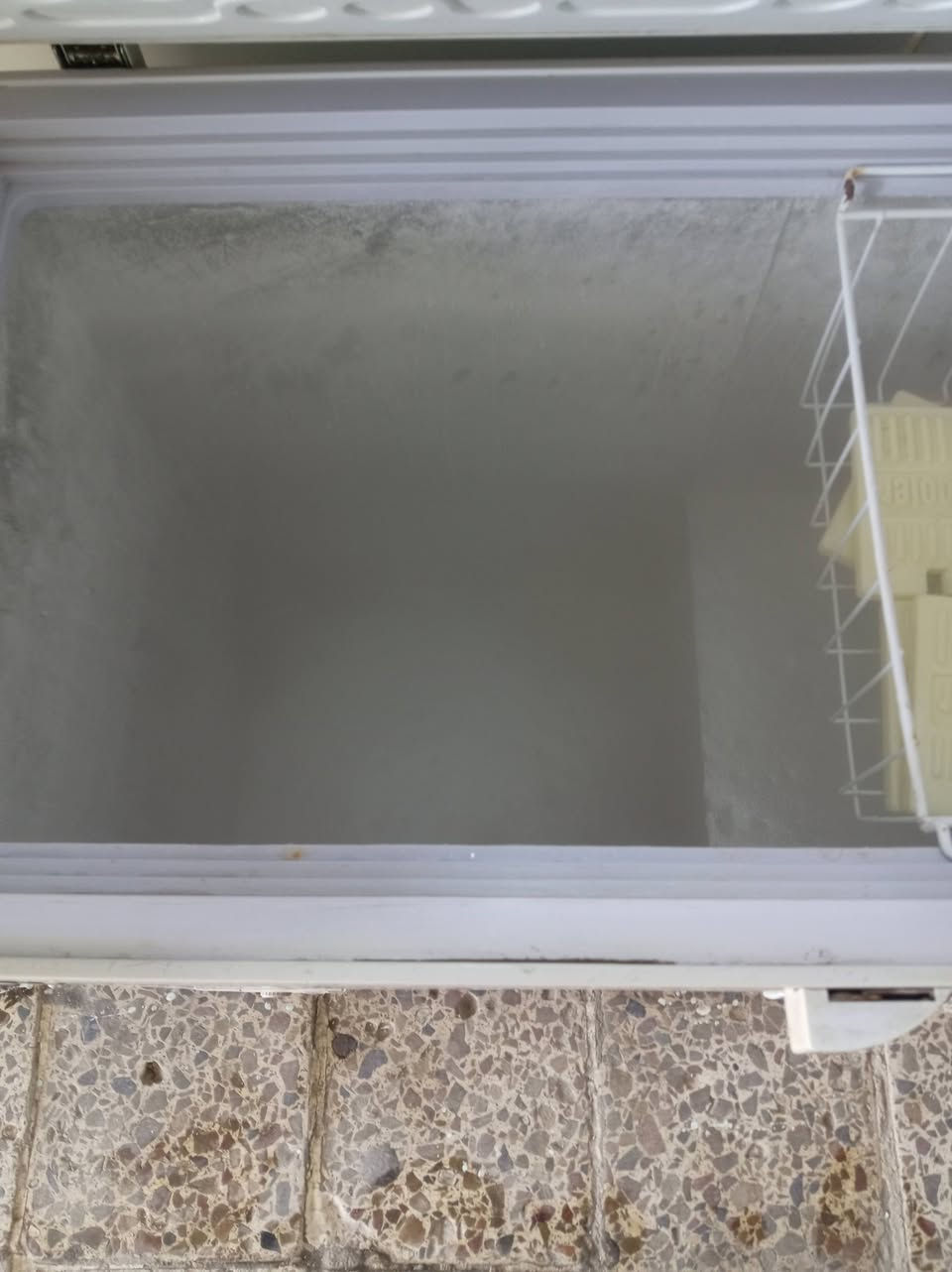 مجمدة ٧قدم ١٥٠ وبيهة حك جيه مكاني بغداد الزعفرانية شارع سيد هاشم ***********
