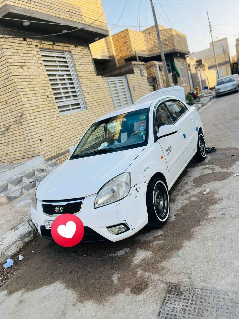 السلام عليكم ((رجاً اقره المنشور زين وتصل كلشي كاتبلك  ))كيا ريو مديل 2009خليجي  محرك 1600
كير توني شاده قبل كم يوم حداديه جديده تخم تاير جديد تبريده  نعمه سياره جاهزه من كلشي  ما تخسر عليه ابداً شاشه جديده كاميرا بك مضخمات صوت جديده السياره ادامه كامله اي نقص ما بيه السياره مكانه ناصريه مركز المدينه رقم إنكليزي مشروع وطني سنويه بأسمي تحويل ثاني يوم  السياره احزام ولا تكلي بيه طخه ضربه اني خذته حزام وكيد بيه شرط لا كصه ولا عيب شرعي  السعر 79 وبيه مجال حك جيه قليل مجاله للتواصل وتفاصيل اكثر اتصال او واتساب ***********
