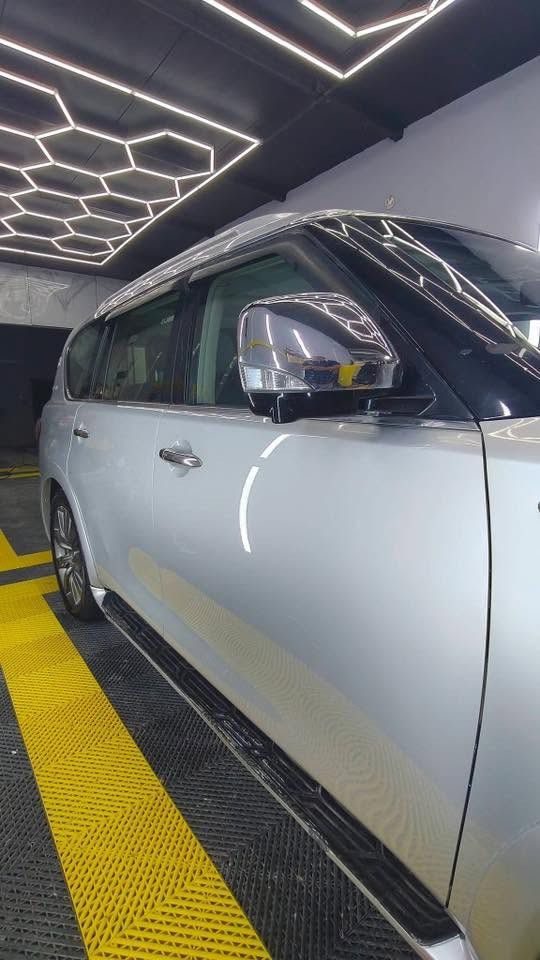 انفنتي QX56 موديل 2011 ياباني خليجي
فئة VIP فول مواصفات
ماشيه 170 km
تبريد تدفئه شامل حتى الكشنات
جنطه كهرباء 
كشنات سياحي 
💎
المكينة والكير مكفول
كهربائيات مكفول 
مكينه 8 سلندر 5.6 
رقم شمالي مميز بأسمي السنوية جديدة
السيارة مكفولة بدون اي حادث
السعر المطلوب 140 مع مجال 
للاستفسار والتواصل متوفر واتساب 📞 ***********
