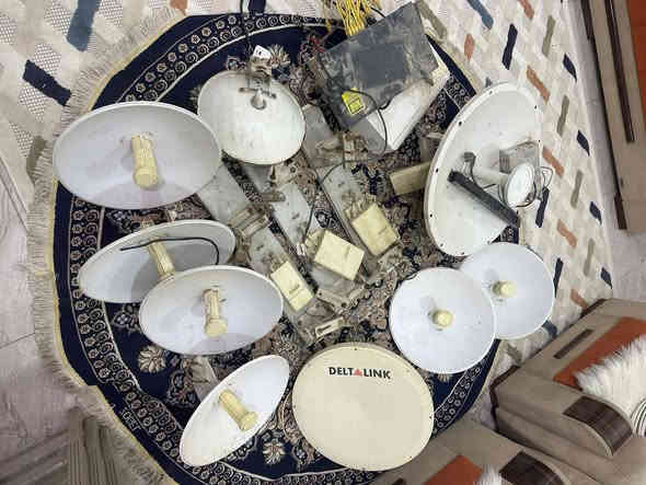 برج نترنيت البيع مكانه بلكوت
***********
سكاتر 3
بور بيم 6
حديد 5
ودشات 3
وعاكسه 
وهاب سسكو
912عدد 6
يعني كامل
