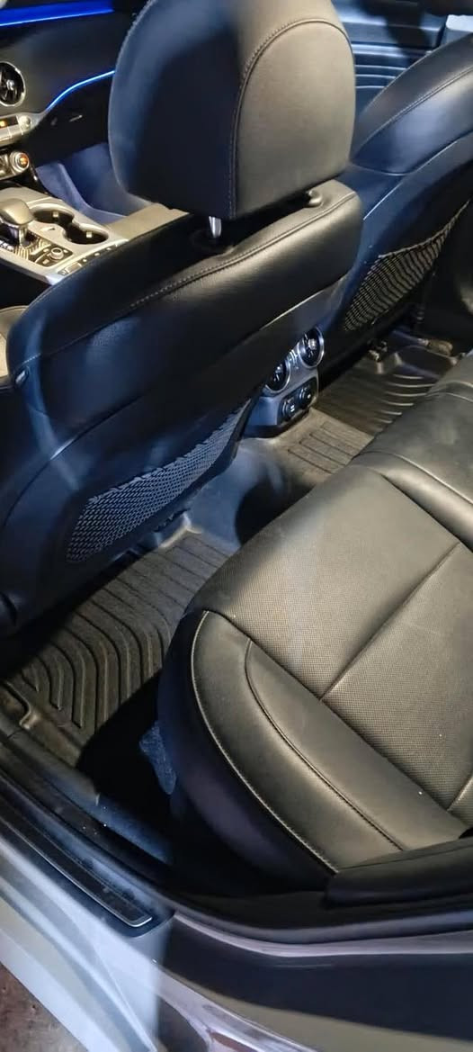 ❤️
ارضيات ربل لكيا ستنگر مودل 18-23 
تو ويل وفور ويل ✅
عليهن خوش خصم 🤨🤨
للحجز دايركت + واتساب ***********
توصيل متوفر لجميع المحافظات
