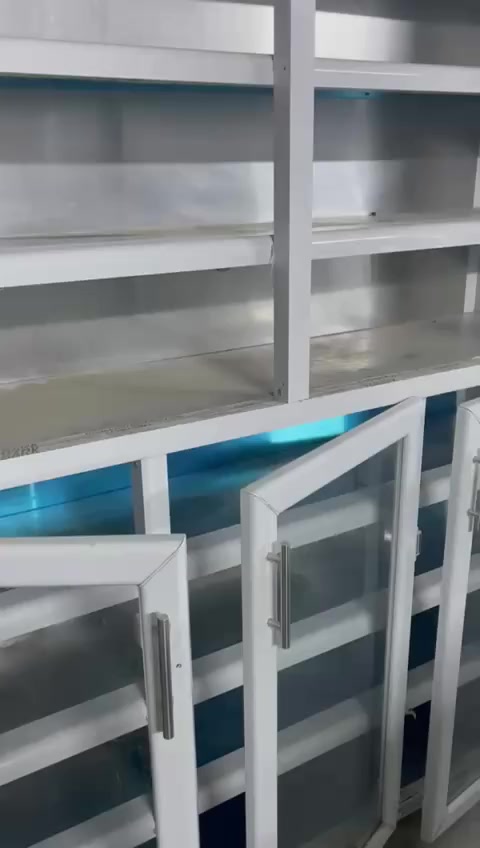 محل عصائر كامل للبيع هو وغراضه يعني فصخ وشد كامل بكافة ملحقاته بدون استثناء التفاصيل بالفديوهات الشراي يتصل واتساب ⁦ 0775 916 810
السعر مليونين وربع
المو شراي لا يتصل


**إذا كنت صاحب هذا الإعلان وتريد حذفه لأي سبب، رجاءا أرسل رسالة إلى الدعم الفني**