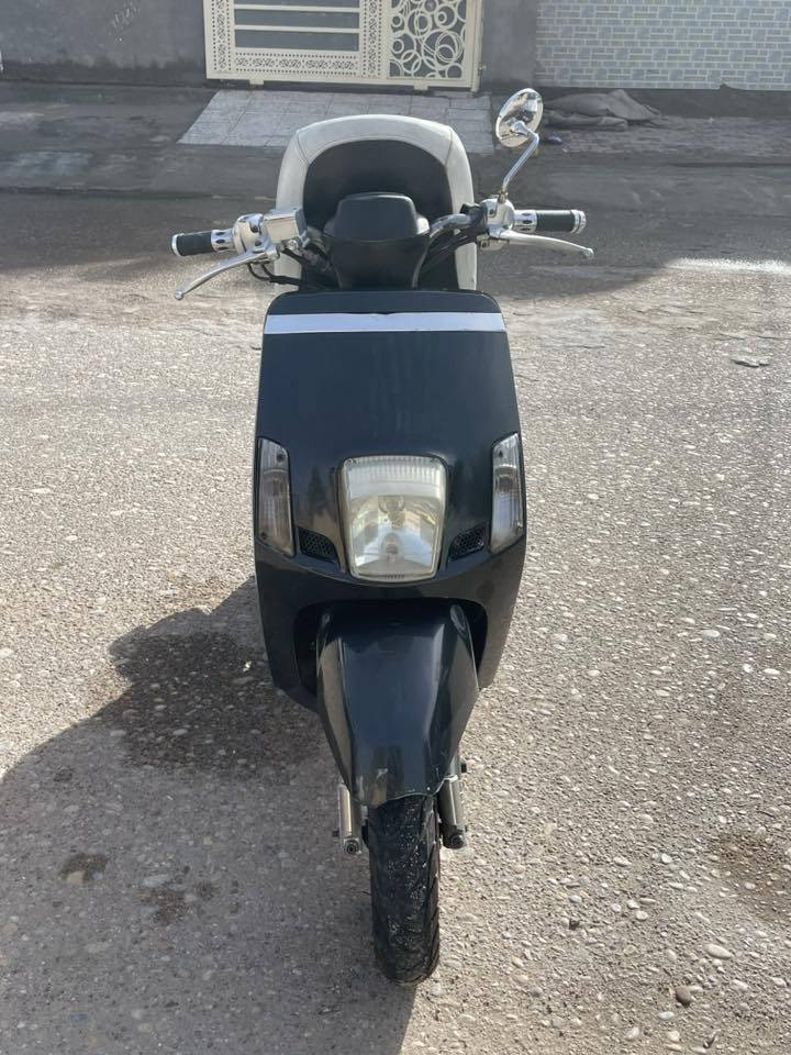 دراجه البيع دراجه نضيفه توه مدل زوج تواير ودراجه جديده بس مفتوحه ودراجه ماكس بوليسي مصطره نوزل السعر 550 وبيه مجال حك جيه هاذ رقمي ***********
