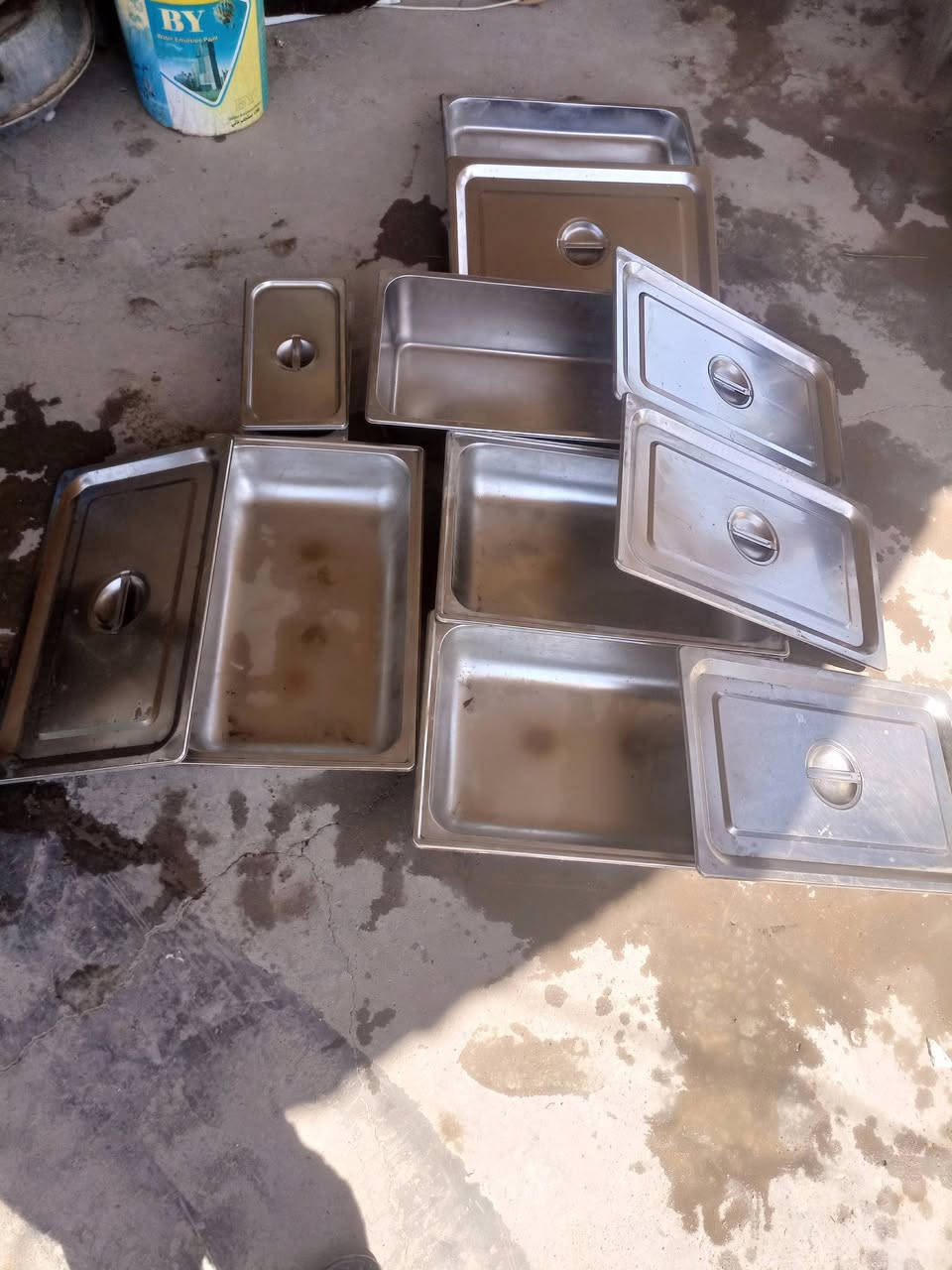 غراض مطعم للبيع كلهن 200 ستفسار ***********
