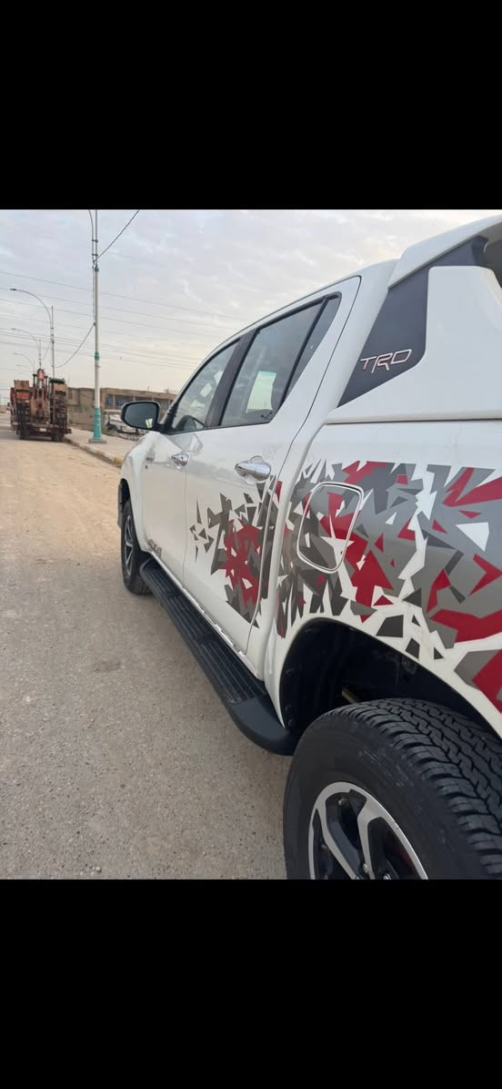 تويوتا .... هايلوكس VV
TRD......
موديل ...
V_6..VV 2020
فول مواصفات
مكفوله
لايتات زنون
لد خلفي وامامي
بصمه
تبريد خلفي
تدفئه تبريد كشنات
السياره جديده جدا
رقم بغداد تحويل مباشر
الجديد
مكان السماوه
للاستفسار اكثر عن الاسعار والتفاصيل
***********
