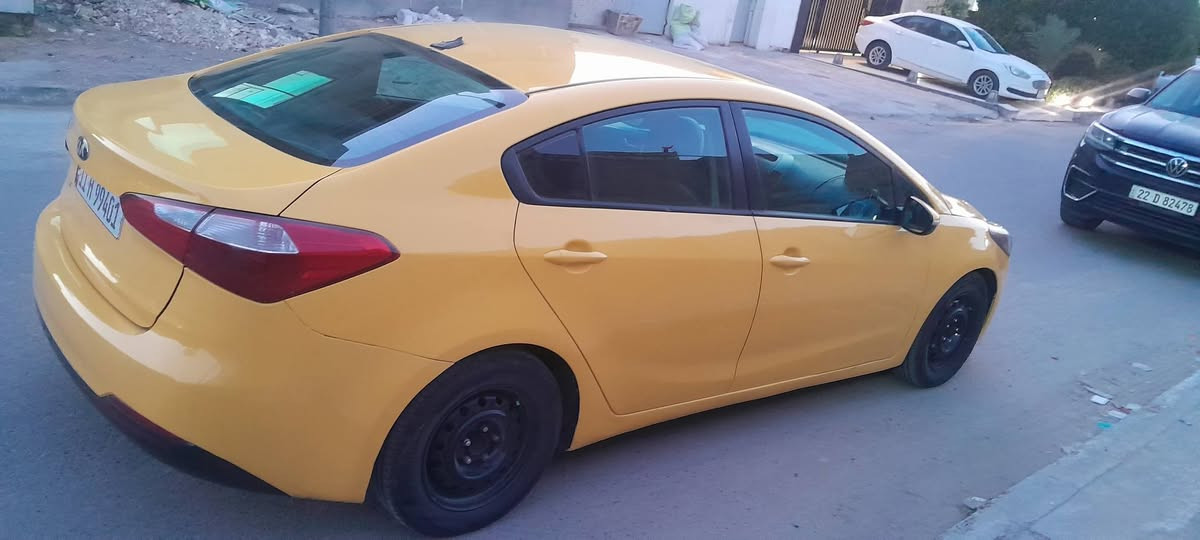 كيه فورتي موديل ١٦مكينه ١٨٠٠ دوش رقم بغداد حادث بنيد وجاملق سياره جاهزه وخير من الله حلوه  السعر ١٠٧وبيه مجال
عنوان بغداد تاجي 

***********

٠٧٧٤٠٦٧٥٩٧
