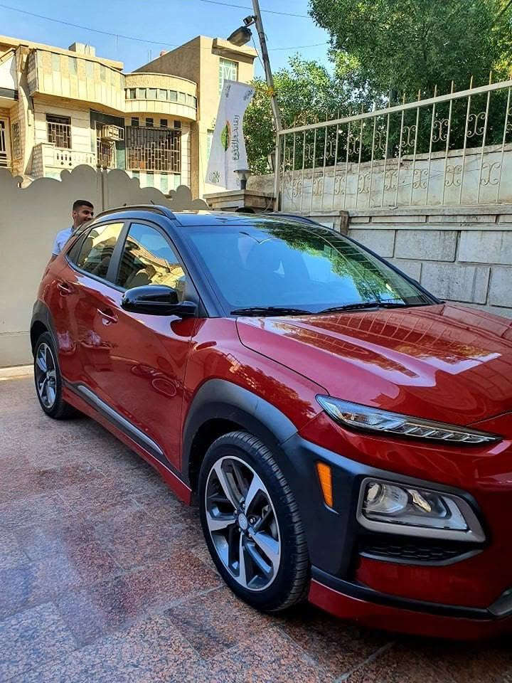 للبيع هيونداي كونا 2020 
محرك 1600 تيربو – رقم بغداد 🚗
سيارة مرتبة ونظيفة، باسمي مباشرة والبيع تحويل ثاني يوم
🔹 الموديل: 2020
🔹 المحرك: 1600 تيربو 
🔹 الجير: DCT أوتوماتيك
🔹 الممشى: 37000 km
🔹 الرقم: بغداد 
✅ المواصفات:
✔️ تشغيل بصمة وKeyless
✔️ شاشة تدعم Android Auto وApple CarPlay
✔️ تحكمات ستيرن كاملة
✔️ وضعيات قيادة Sport / Normal
✔️ نظام النقطة العمياء بالمرايا
✔️ إنارة LED 
✔️ تدفئة المقاعد الأمامية
✔️ ويلات قياس 17
✔️ داخلية مرتبة ونظيفة
✔️ محرك قوي واقتصادي
⚠️ الحادث فقط قبغ جنطة مبدل وتعديل بخشم الجاملغ الخلفي بدون ايرباكات 
🔍 رقم الشاصي:
KM8K3CA52LU454612
لمعرفة السعر اكتب رقم 1
مكان: بغداد زيونة 

📞 للتواصل: ***********
