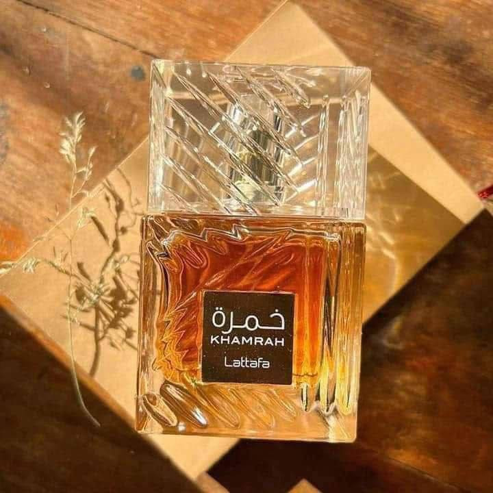 عطر خمرة الاصلي ♥️♥️
KHAMRAH 
وفرنالكم العطر الترند الي فعلا يستخق الضجة أداء وثبات رائع ومناسب للمناسبات الفخمة ..
عطر خمرة 🌋فخم واحدث عطور لطافة ❤️ تحفة فنية لعشاق التميز والفخامة ✨ 

🧡 خمرة من العطور التي لا تتكرر مثال اعلى مكتمل الاوصاف
لكل من يرغب بعطر ذات طبقة مخملية✨
🧡 عطر متفرد ، انيق جذاب وعصري 🌟
🧡 ثبات وفوحان  ، يناسب الجنسين
فخامة العطور😍 #خُمرة من شركة #لطافة_للعطور 
🧡 طبعآ البرفان غني عن التعريف ترند جدآ الفترة دي الخُمرة السودانية 🫰🏻🔥🧡
🧡 مقدمة العطر : 
العنبر والفانيليا والأخشاب ، قلب العطر : البراندي وحبوب التونكا ، 
🧡 قاعدة العطر :
التوباكو وجوزة الطيب ،عطر مميز كلاسيكي غامض
عطر خمرة من أفخم وأرقى العطور 👑
🧡 هو عطر شرقي من مجموعة لطافة للعطور الامارتية ، (للجنسين) 💯
🧡 عطر مميز كلاسيكي غامض🫣 قنبلة بالثبات والفوحان
100مل
السعر 40 الف 
🚘يوجد خدمة توصيل لجميع محافظات العراق ٤ الاف🚘


**إذا كنت صاحب هذا الإعلان وتريد حذفه لأي سبب، رجاءا أرسل رسالة إلى الدعم الفني**