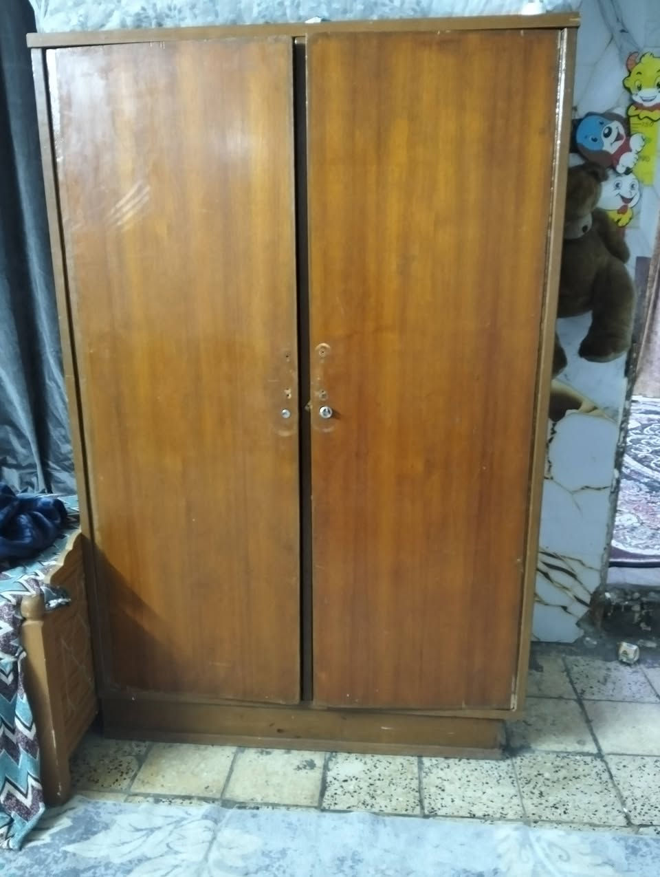 كنتور خشب صاج نضيف بس يحتاجله قفاله ويدات س90مكان مدينه الصدر


**إذا كنت صاحب هذا الإعلان وتريد حذفه لأي سبب، رجاءا أرسل رسالة إلى الدعم الفني**