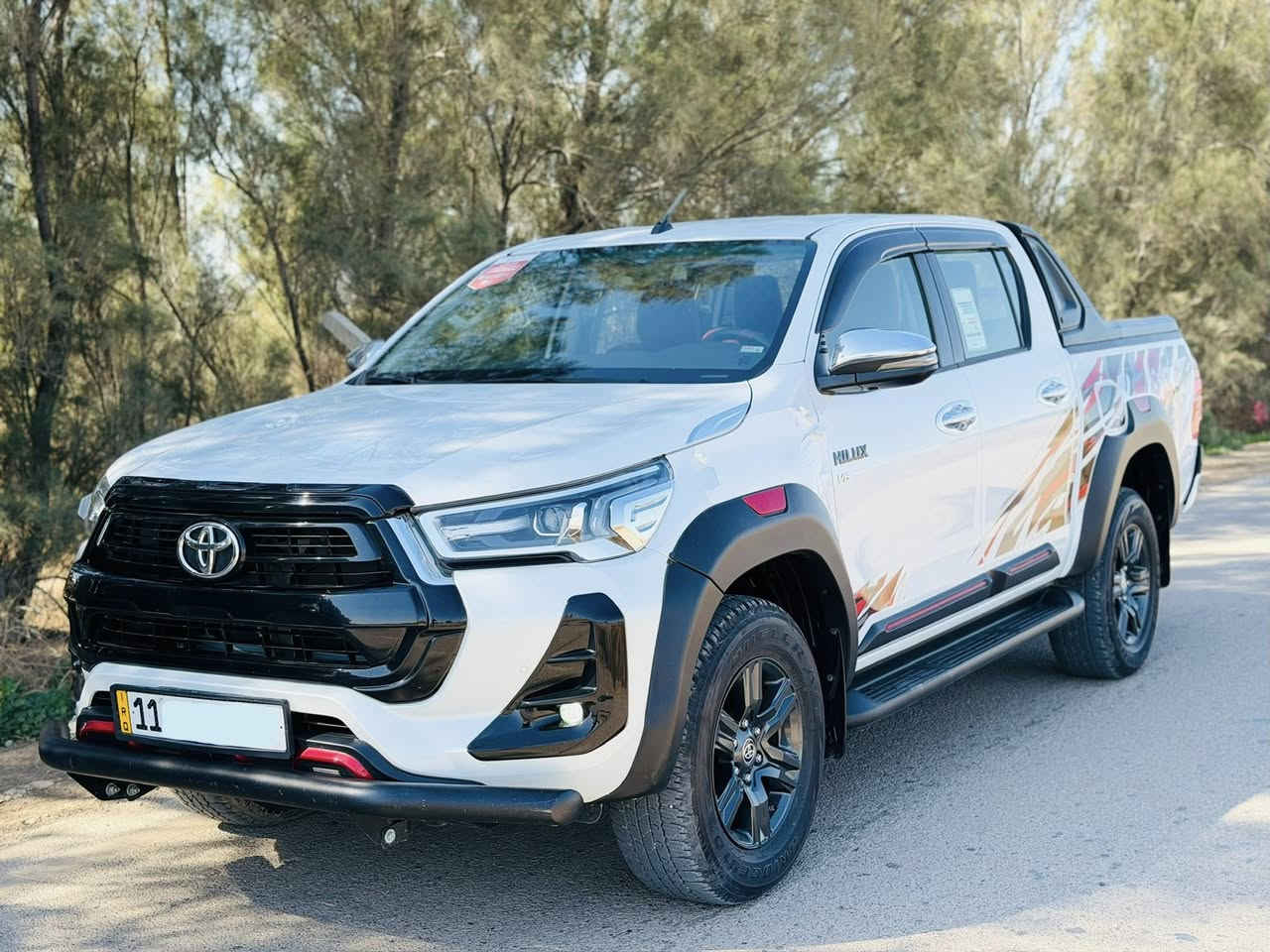 السلام عليكم
سيارة للبيع تويوتا هايلوكس موديل 2025 رقم بغداد ساز بسمي ماشيه 19 الف خليجيه مكفوله كفاله عامه 

مواصفاتها ساز 

بصمه 

كشنات تدفئه 

شاحن لاسلكي 

رادار جوانب 

كامره خلفيه 

مري شفط ا

وباقي مواصفات

السعر / 375 $ وبيها مجال 

العنوان / بغداد / جسر ديالى 

للاستفسار اكثر 

***********
