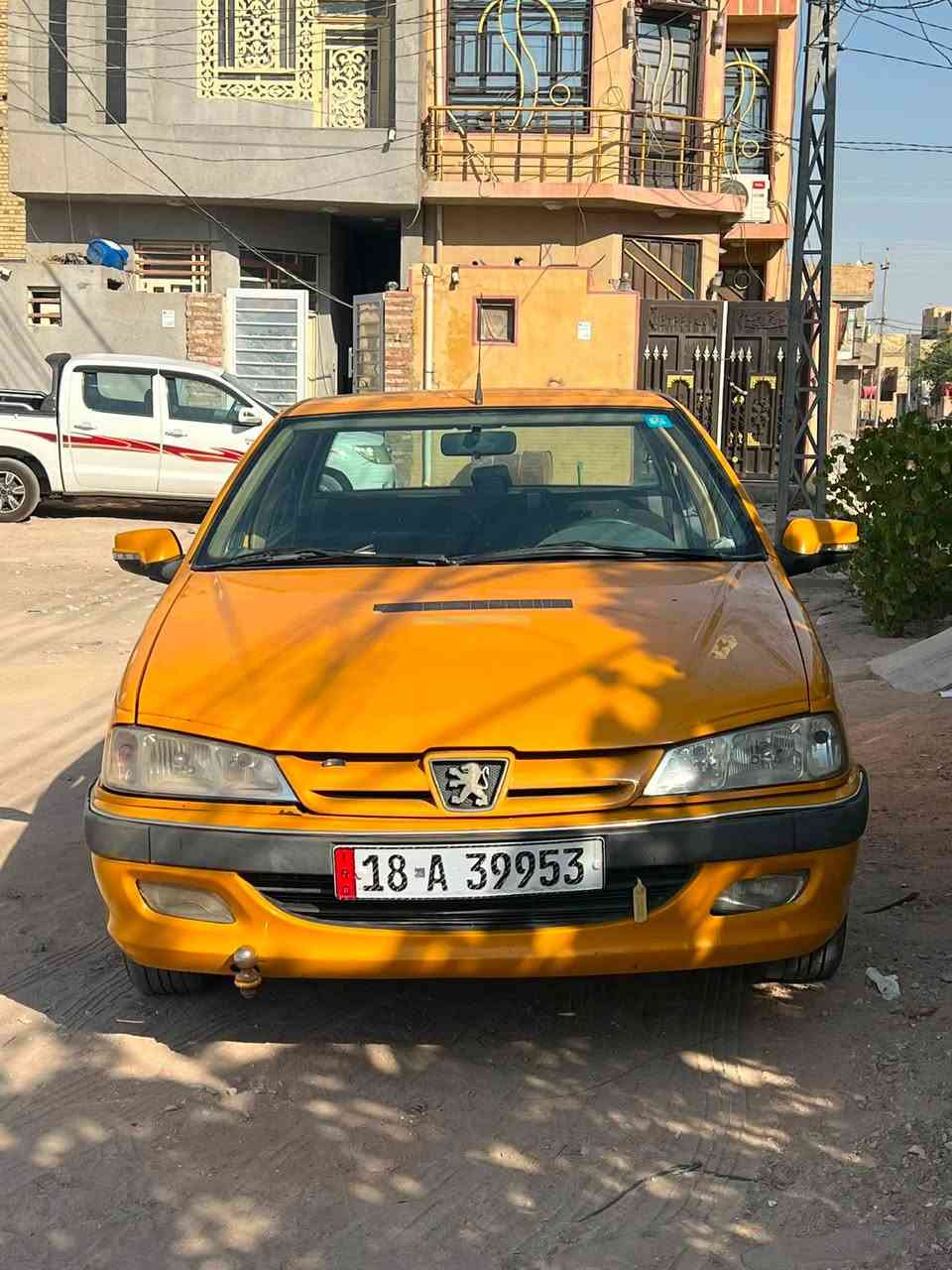 سلام عليكم
 بيجو بارص موديل 2018 مكينه كير تبريد بشرط ، حداديه جديده صدر كامل قبل 3 ايام شادها  برغي ما عايزه  السياره مصفره هيئه وغرامات تخم تاير  رقم بابل دولي تحويل ثاني يوم بيها 3 قطع صبغ بدون دواخل السياره احلى من الصور بهواي 
50 وبيها مجال للأستفسار أتصل *********** 
***********
المكان كربلاء
