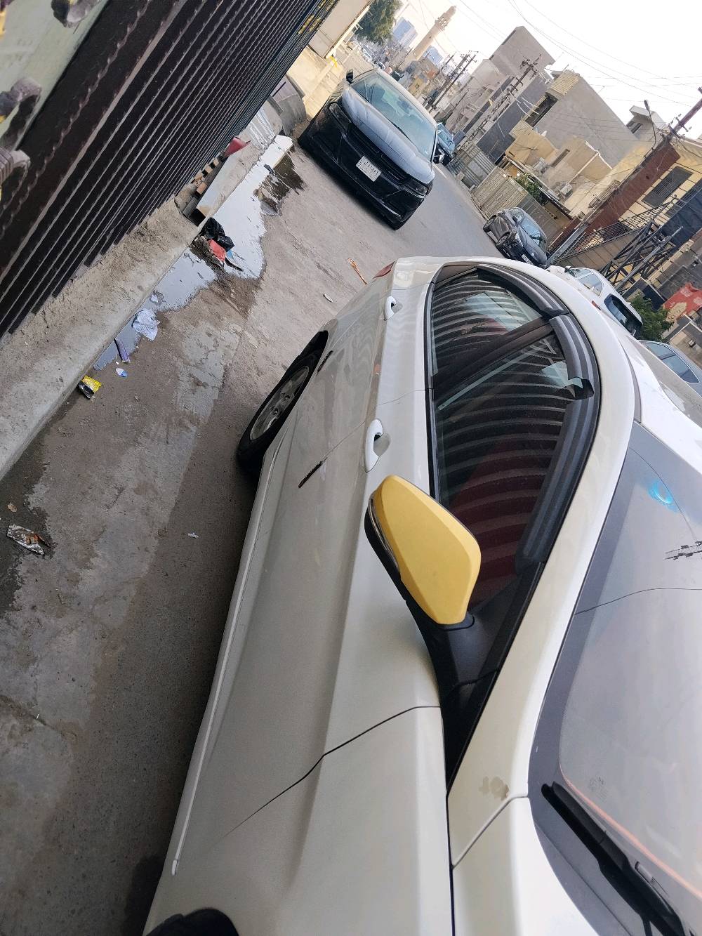 اكسنت 2015 1600 دوش بيها 3 قطع بدون دواخل سونار منشور سعرها 95 مكاني بغداد كرخ 