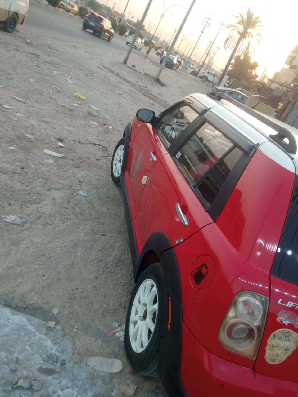 السلام عليكم 
ليفان للبيع السياره كفاله عامه رقم بغداد انكليزي بسمي موديل 13  تخم تاير حداديه جديده شاشه السياره خير من الله السعر 39 عنوان حله هاتف 0781167316 ***********
