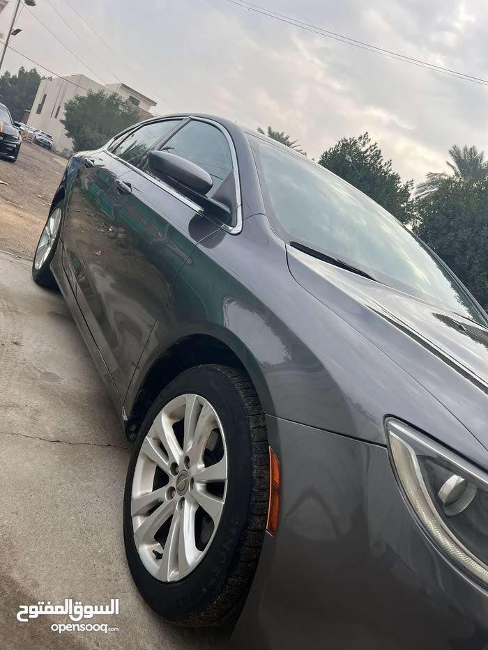 سلام عليكم  كرايسلر c200
موديل 2016 السياره ماشيه 85 الف كيلو حقيقي 
مواصفات السياره شاشه جبيره 
تدفئه كشنات امامي
نضام ترحيب عند الاقتراب 
تشغيل عن بعد 
الكير و المكينه كفاله  
شادلهة عدسات ب 450 الف 
وبقيه المواصفات معروفه 
السياره باسم شركة  شرط التحويل ثاني يوم
السياره نضيفة جدا 
السعر 115 و بي مجال للشراي 
***********
