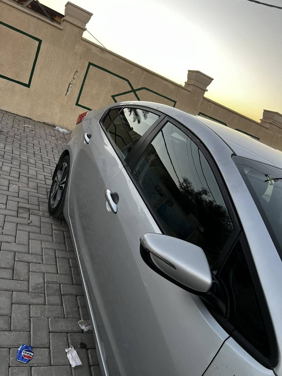 فورتي وارد امريكي 2015 رقم سليمانيه سنويه ساقطه سنتين الغرامات على صاحب السياره تحويل رقم على المشتري محرك 2000تجفيت جديد على اخر حبايه كيرiT المرغوب 6 نمر  ضربتها الوارد الجاملغ الامامي عكس السايق مواصل للغد وضربه بسيطه بالبنيد فقط مصبوغه حزام اثر شخوط  صدر امامي جديد كامل حتى المشط جديد صدر خليفي ٧٠/١٠٠ خمسه ويل كب صاحبها موجود تحويل ثاني يوم السعر ٩٦ وبي مجال للشراي المكان بغداد ابو غريب خرنابات للاستفسار الاتصال ***********
