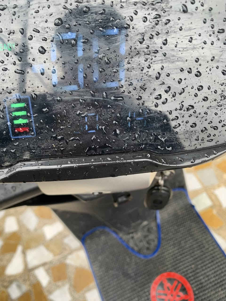 السلام عليكم   ماطور. ٣١٨.     لون. ابيض.    مواصفات. ٦. باتري.      شرط. الفحص.  بطاريات. ملف. عقل. فقط. بي.  كسور. مواضحه. بل. صور.  مكاني موصل. مزراع.  زيونه. قرب. المرور.     ماشي.  ١٢٥.  كليو.  فقط.    سعرو ٤٧٥.      رقمي. ***********.      ً.   هاذ. رقمي.
