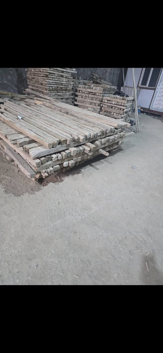 خشب مستخدم للبيع جميع القياسات
العنوان/البصره 
للاستفسار الاتصال على الأرقام 
***********
***********
