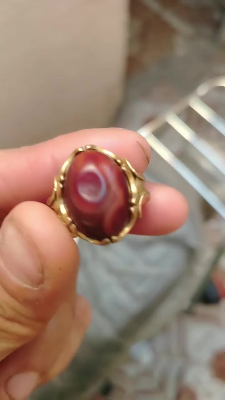 محابس سليماني احمر مو نضيف مصور صياغه نحاس  كربلاء حي الوفاء ***********
