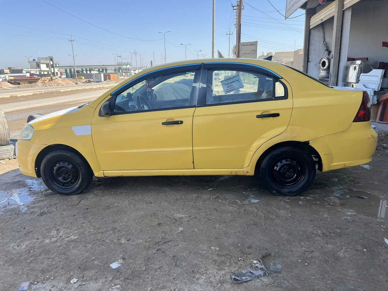 سلام عليكم افيو مديل.  2008 خليجي. سياره. كفاله.  من الضربه العابره.  مكينه كير حداديه.  تبريد نقص كهربايت.  سياره كامله من ولاء بسمنه.  مدور ثاني يوم.  سنويه جديده ورقم جديد مال جناي كامله عل آخر حبابه من كلشي. حداديه كهربايت مكينه كير. تخم تاير كله جديد.  السعر 48.  مكاني سماوه.   مركز المدينه.  ***********
