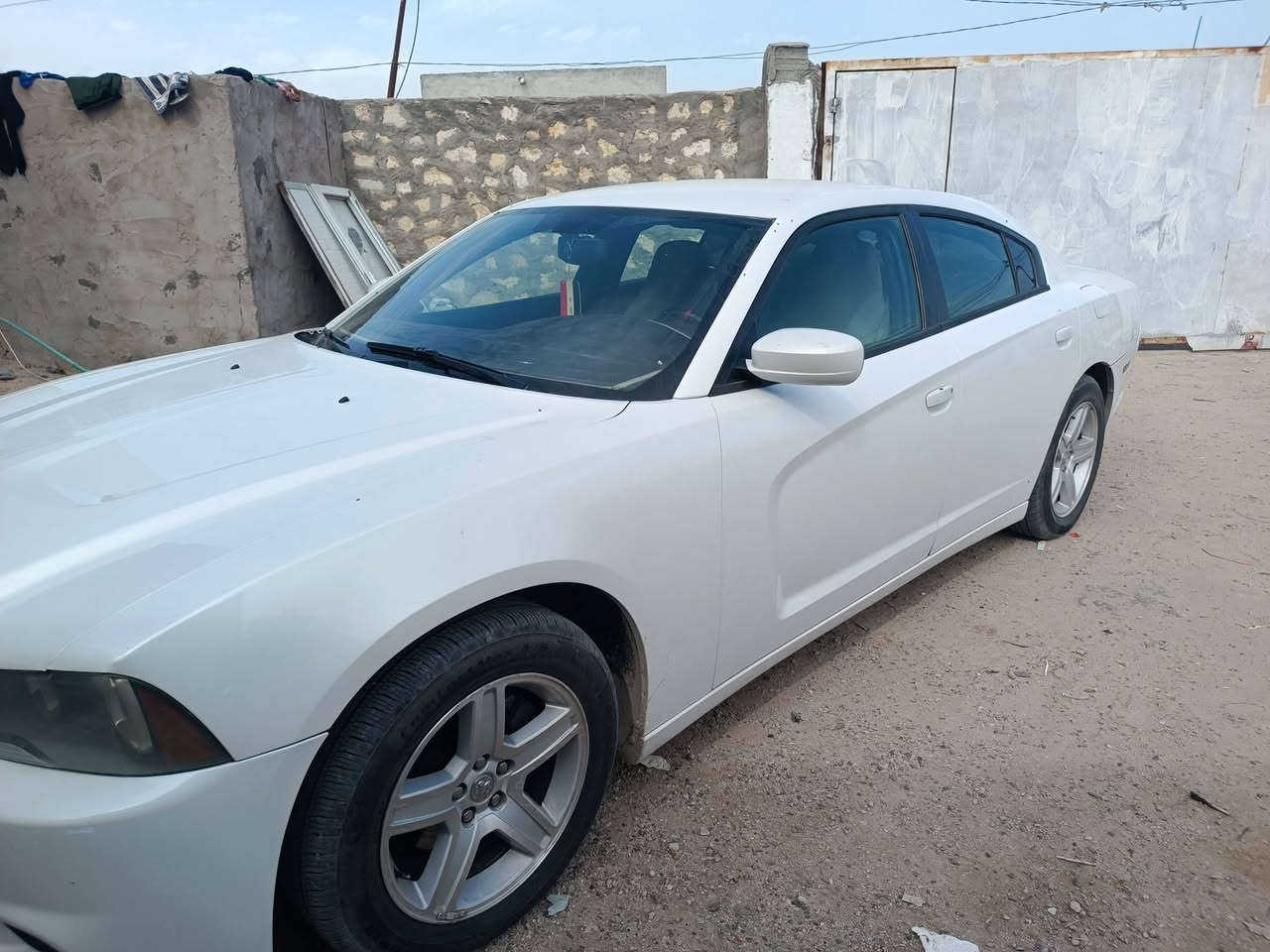 السلام عليكم
مديل 2014

كفاله عامه  

جاهزه من كلشي كير محرك تخم تاير 
السعر 80بيه مجال
***********

ادوات ادوات
