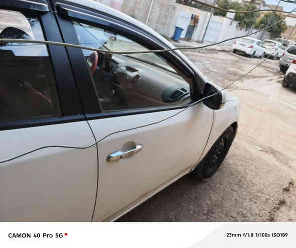 السلام عليكم فورتي ٢٠١٣ بيهة الغد بصف السايق واصل الشاصي وبيهة كم قطعة صبغ اني ابيع حزام محرك ١٦٠٠جي تي اي *********** السعر ٧٤وبيهة مجال قليل
