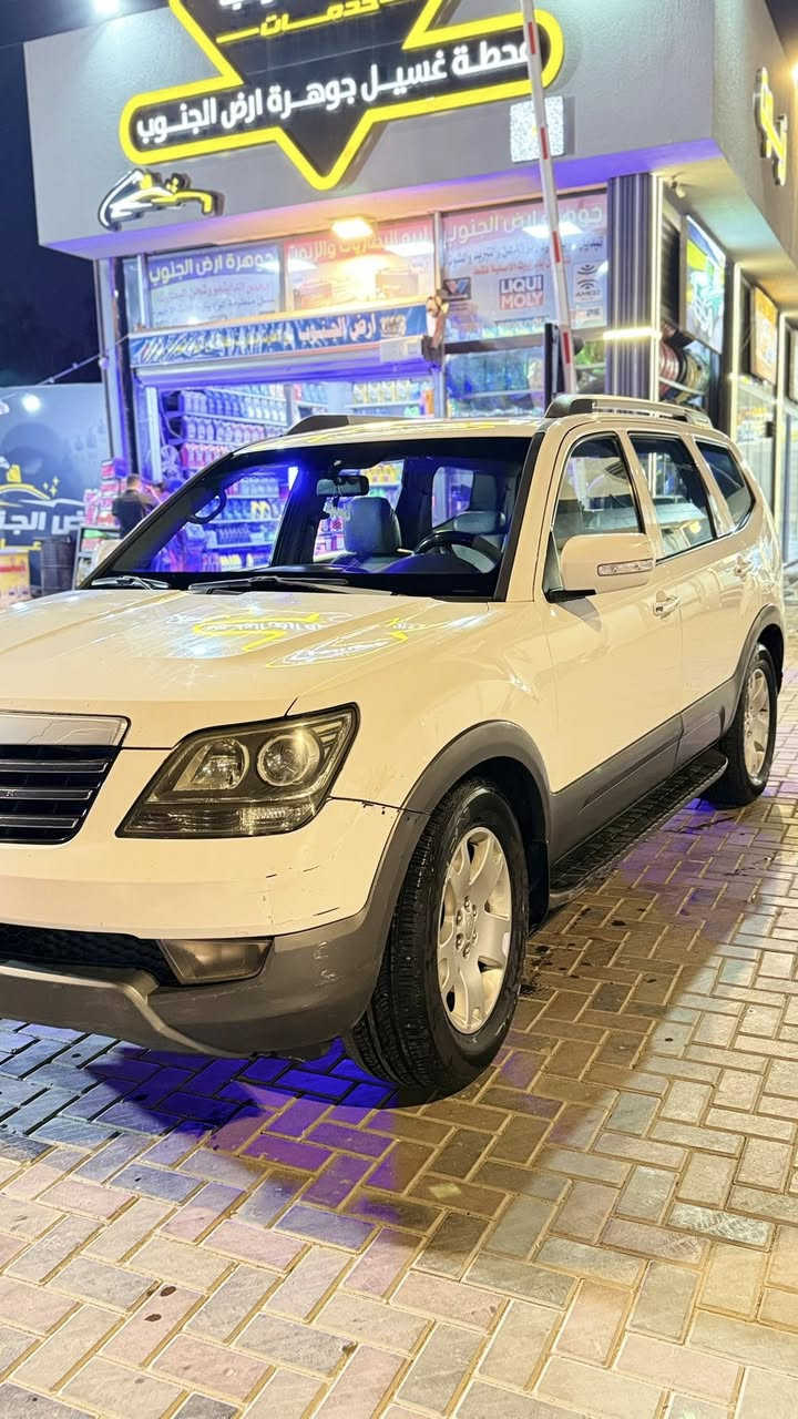 السلام عليكم رمضان كريم عليكم وتقبل الله صيامكم . للبيع كيا موهافي موديل 2009 بدون حادث فول مواصفات السعر 120 ورقة رقم بغداد 
***********
