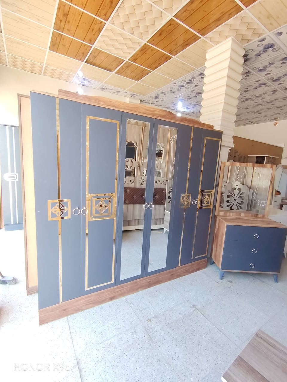 غرفه 5خمس قطع بيع اومراوس الشراي يتفضل خاص ***********
