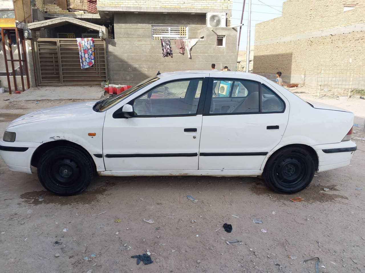 السلام عليكم
سمند 2010 كفاله عامه فقط البنيد مبدل

رقم كربلاء الماني مداور ثاني يوم مصفره 

سياره جاهزه مكينه وكير جدد مكفولات 

صدر حداديه جديد كهربائيات كله شغاله

دوشمه كشنات وكاعيه وتنته كله جديد

مابيه كل نقص فقط التبريد ما يشتغل مكانه كربلاء 

للتواصل ***********
