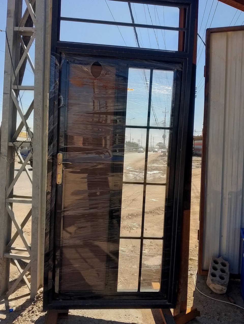 باب بديل خشب ارتفاع 2.5 عرض متر *********** مكان نجف
