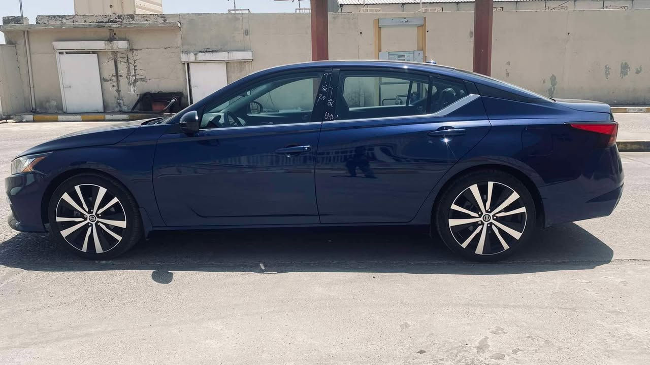 نيسان التيما مديل 2022
موصفاتSR فول عده الفتحه  
بدون صبغ بدون تبديل بجم كبس 
ضرر قبق الصندوك معدل بارد
رقم دهوك بسمي 
عنوان السياره موصل 
***********
السعر 160 وبيها مجال
