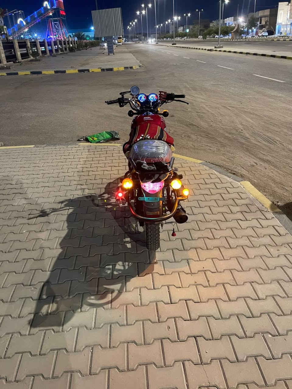 دراجه دايون مديل 23 محرك200 متعوب عليه دراجه رقم كربلاء وكيل بغداديً بسم شركه مداور موجود مكاني نجف عداد الكتروني س 2 و١٠٠ جوه سوك لن معتاز ***********
