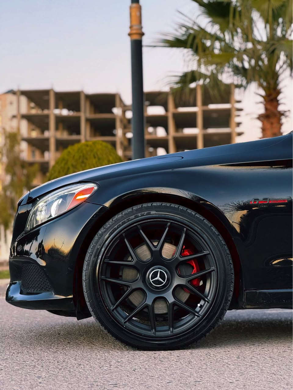 Mercedes C300 2016 AMG pack 
مارسدس موديل 2016 C300 كيت 63🔥🔥
بدون مراوس 

بيها موافقة جام مضلل ٪؜٨٠ سنه🚗

‏‎بجم عدسات زنون 
رادار جانبي 
نضام ترحيب اضويه جانبيه بليدات مال باب 5 بصمه دخول ذكي صندوق كهرباء 
كامره خلفيه دواره  
ويل AMG بلادي كيت مال AMG دعاميات
 تحكمات استيرن وشفتات استيرن 
تبريد قطعتين هند بريك دكمه
 انضمه قياده 
كشنات كهرباء وخزن 
وتدفئه الكشنات الاماميه 
ستيرن كهرباء  دبل ماوس 
مكينه 2000 تيربو 
ماشيه80 مايل 
لد نهاري رادار جانبي والمرايات الجانبيه قلابه كامره خلفيه دواره 
سياره وارد امريكا يعني داخل كلين تايتل
بالعراق 
 صبغ بالعراق قبغ جنتا شبر سبغ باقي كفاله كفاله شرط سونرر
كير محرك  صدر جاهزه
 شاشه جبيره  
ارقم اربيل تحويل مباشر  
مكان سياره اربيل
ارخص مارسدس 188ورقه بيها مجال بسيط فقط نقدا بدون مراوس نقدا فقط
*********** أربيل, العراق
