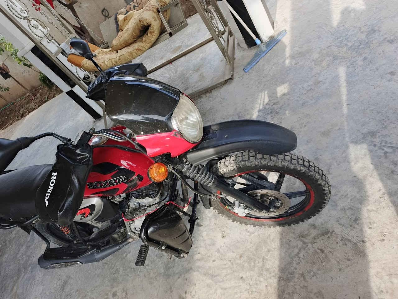 السلام عليكم
بوكسر للبيع موديل 2022
اوراق استنساخ
العنوان بغداد جسر ديالى الجديد
السعر 850
***********
