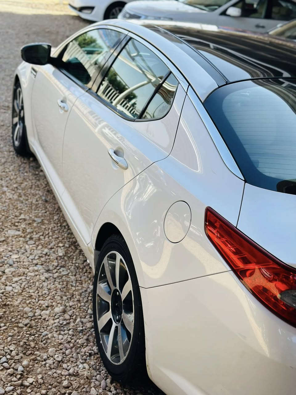 البيع اوبتيما 
موديل 2011
سياره جديده مكفوله كفاله عامه 
فول موصفات 
سعر 130 
اتصل ***********
