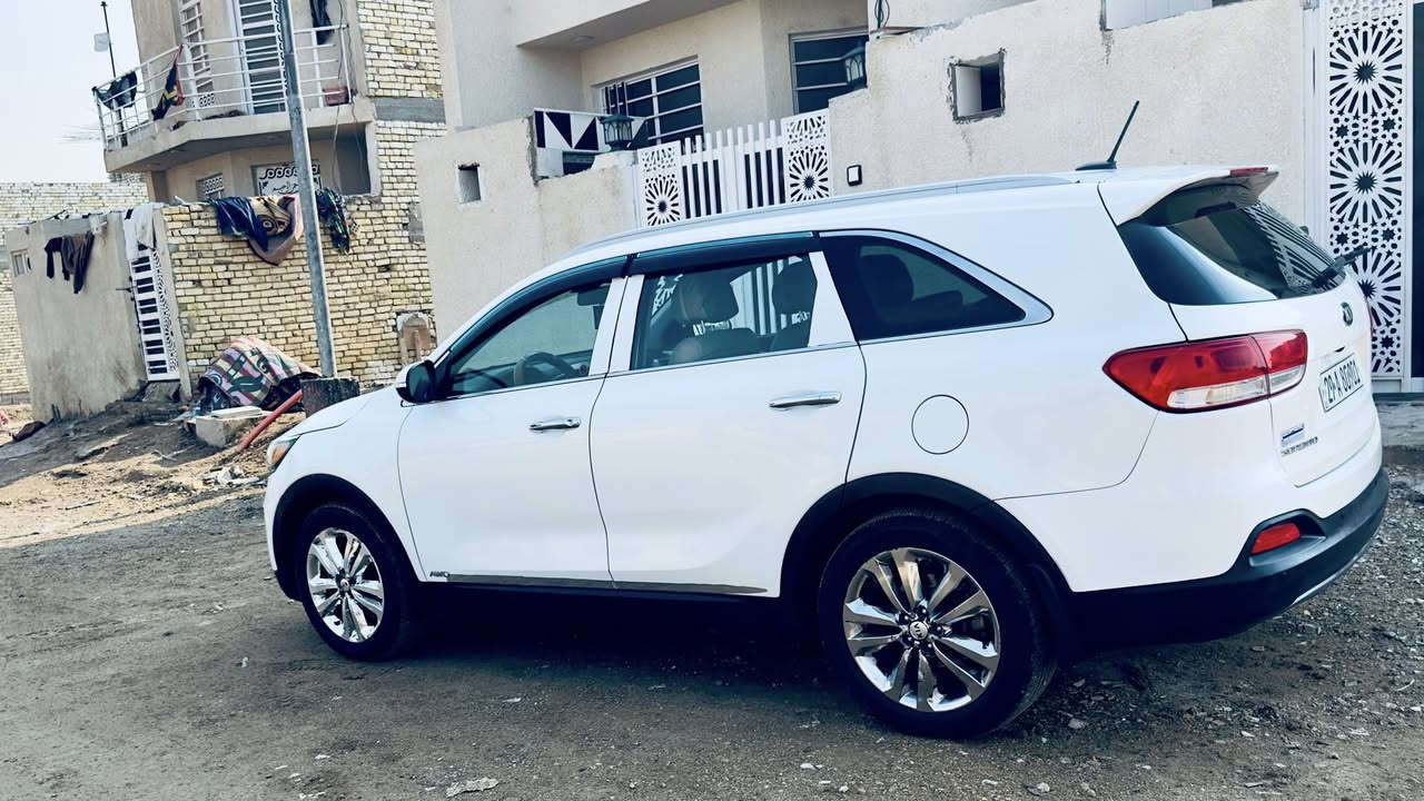 سلام عليكم سورنتو موديل 2018شكل ال20امريكي حادثه دعامية فقط محرك4V2400
رقم واسط هزة جديد سنوية الى 2030بسعر مناسب جدآ بسهر النترا 175وبيه مجال التواصل ***********
