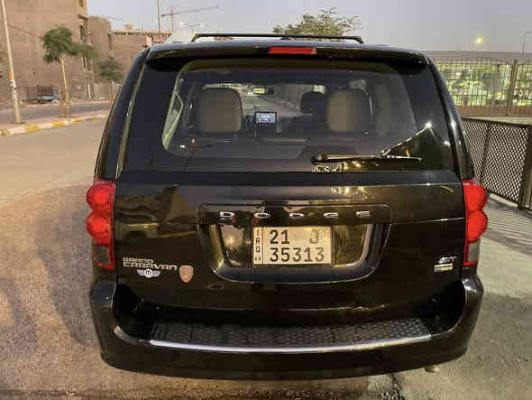 السلام عليكم 
من رخصه الأدمن
دوج كرفان 
موديل 2017
حادث بس باب السايق بدون ايرباك 
بدون دواخل 
صوره حادث بالمنشور 
بيها هم سونار موجود 
موصفات ابواب وجنطه كهرباء 
جام ٦ كهرباء 
كشن سايق كهرباء 
تبريد ٣ قطع ثلج 
فرس ارضي كشن منفصل 
كشنات جلد مخمل 
ويل وفجوج ١٧ بلاد
كير مكينه ٣٦٠٠ بلاد مامفتوح  
بجم كبس 
رقم شمالي السليمانية بسمي 
تحويل مباشر
مكان السيارة بغداد الكرخ 
السعر 170 بيها مجال 
ملاحظه 
مكلف بالنشر اتصل على صاحبها 
بالخير على طرفين 
***********

