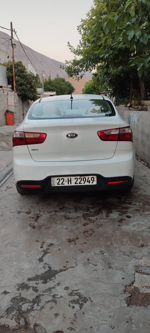 ئۆتۆمبیل کیا ریۆ
مۆدیل 2012
سەنەوی نوێ
هەندێک ساردە کوتی هەیە


**إذا كنت صاحب هذا الإعلان وتريد حذفه لأي سبب، رجاءا أرسل رسالة إلى الدعم الفني**