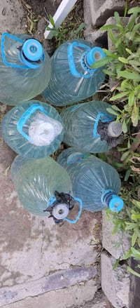 ١٦ قاروره • بنزين